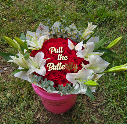 Lilies & red Roses